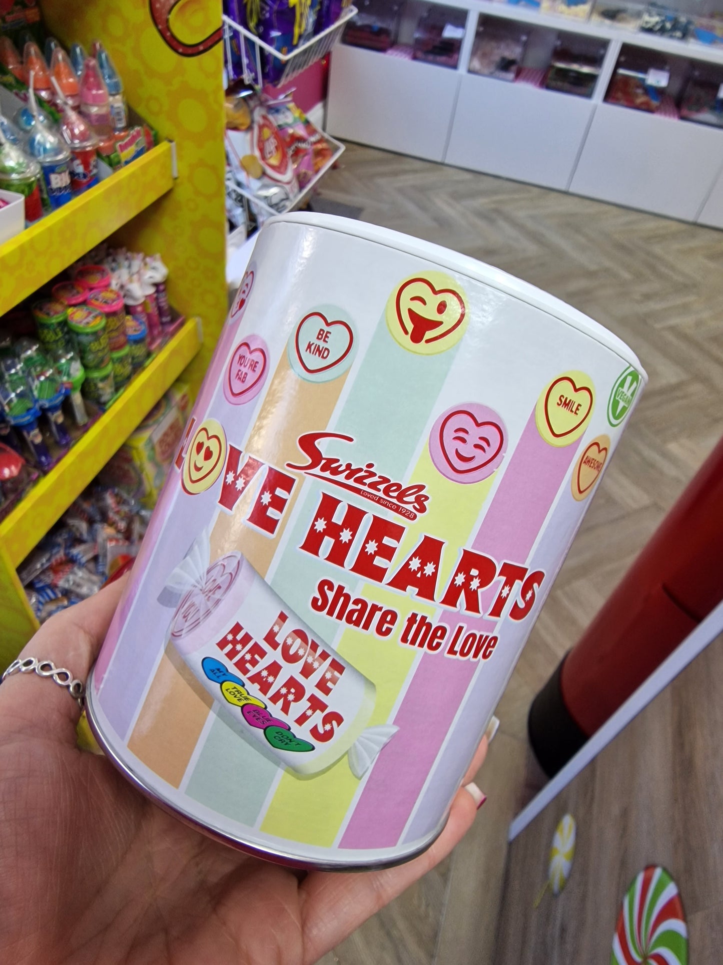 Love heart gift box